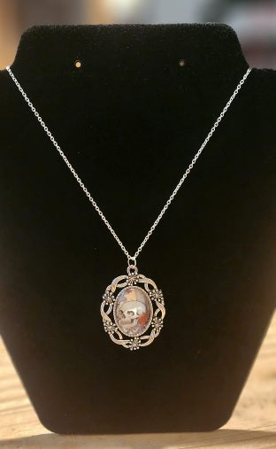 gothic-skull-rose-cameo-pendant-necklace