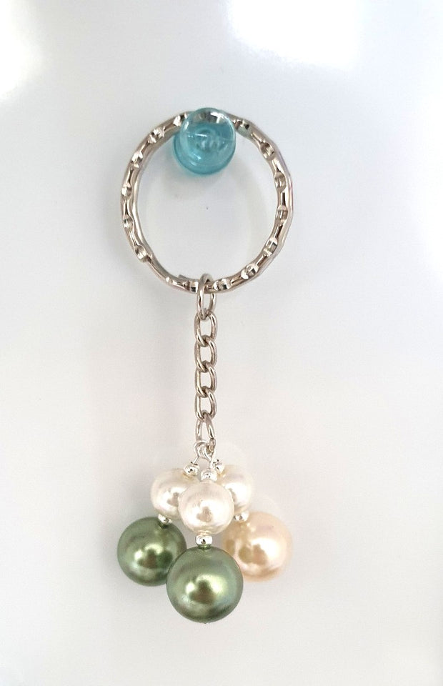 Green Cream and White Beaded Keyring