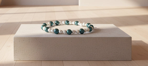 Green White Beaded Necklace