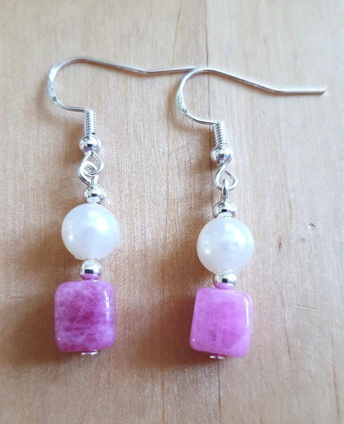 Pink and Cream Beaded Bracelet and Earrings